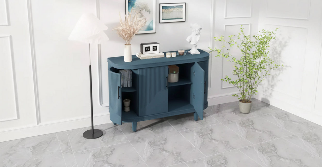 Credenza curva blu da 47,2 pollici, mobile contenitore decorativo, consolle in legno con 4 ante e ripiani interni regolabili