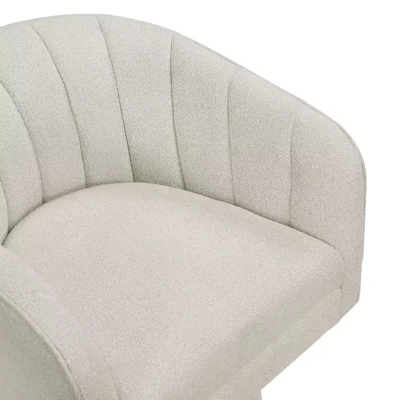 Poltrona girevole moderna GDFStudio Madison in boucle con schienale a botte