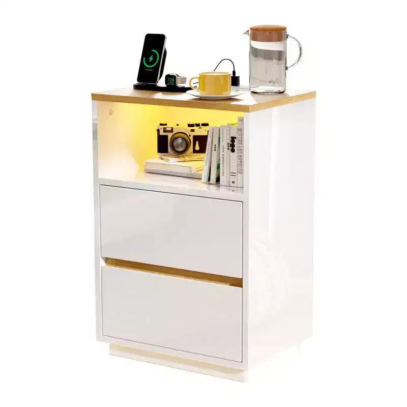 Karl Home Comodino da 39,8 cm, bianco lucido e rovere, in truciolare P2 da 15 mm, 2 cassetti, striscia RGB, presa USA (2 USB + 2 AC)